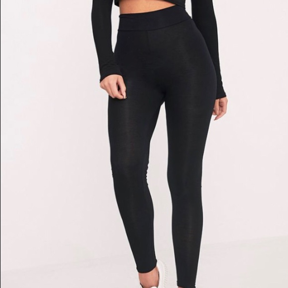 SALE‼️PRETTYLITTLETHING HIGH WAISTED LEGGINGS